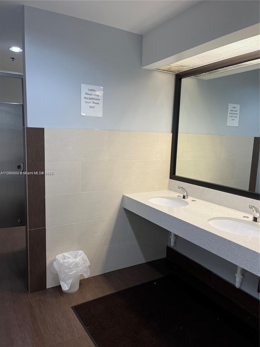 18191 NW 68th Ave # 218, Hialeah FL 33015 photo 4