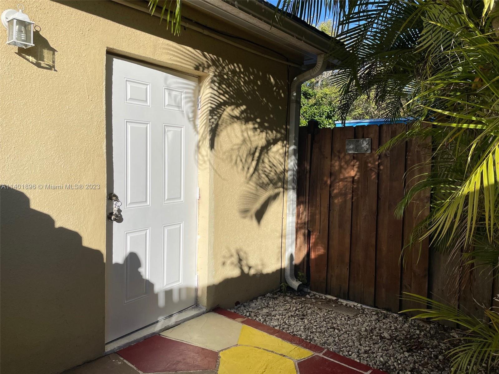 14545 SW 73rd St side, Miami FL 33183