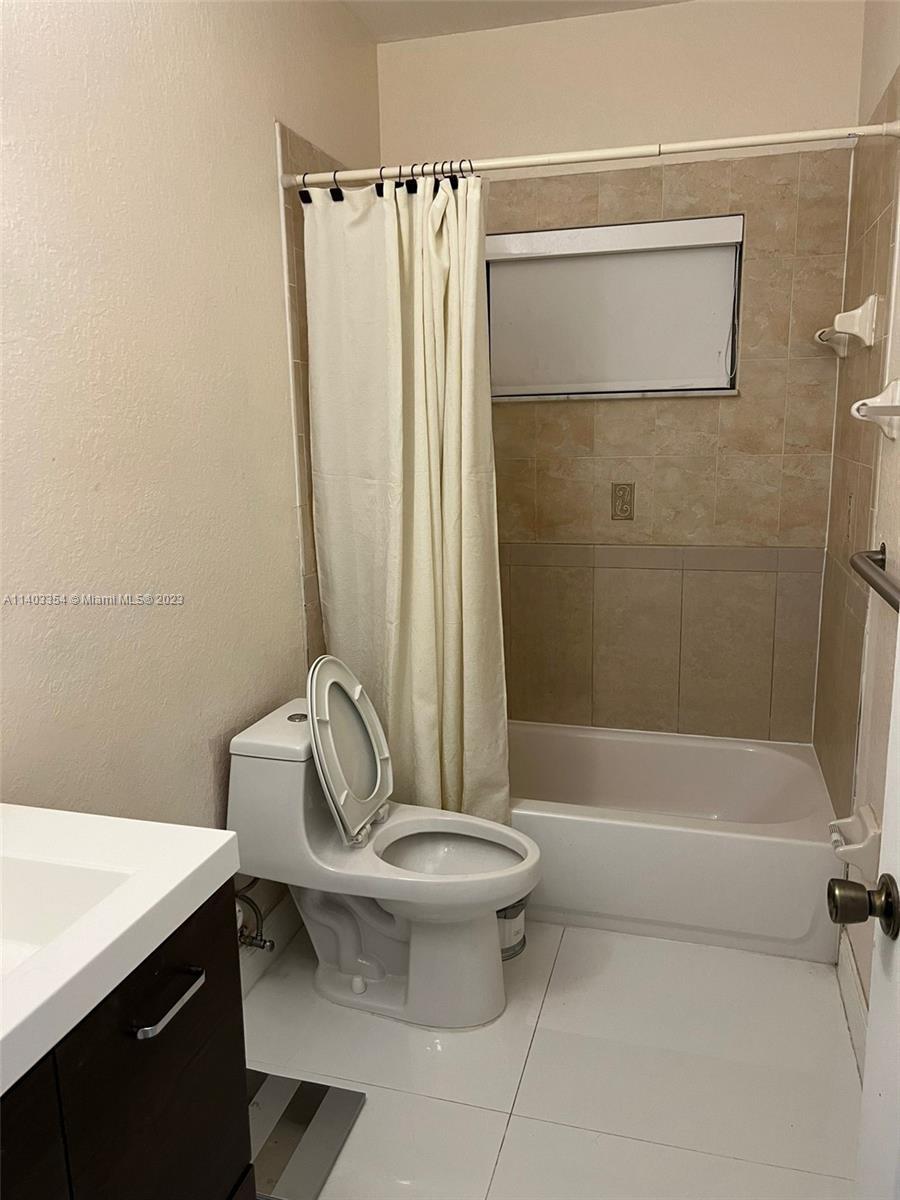 4536 SW 164th Pl, Miami FL 33185 photo 4