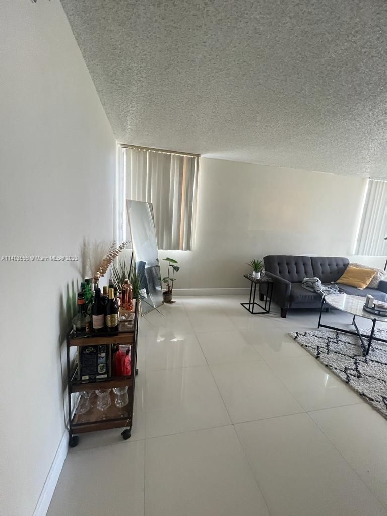 800 N Miami Ave # 1604, Miami FL 33136 photo 3