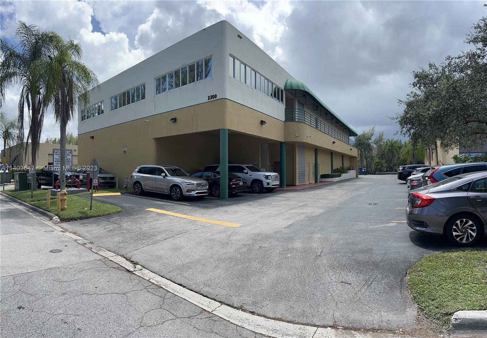 2300 NW 94th Ave # 202, Doral FL 33172