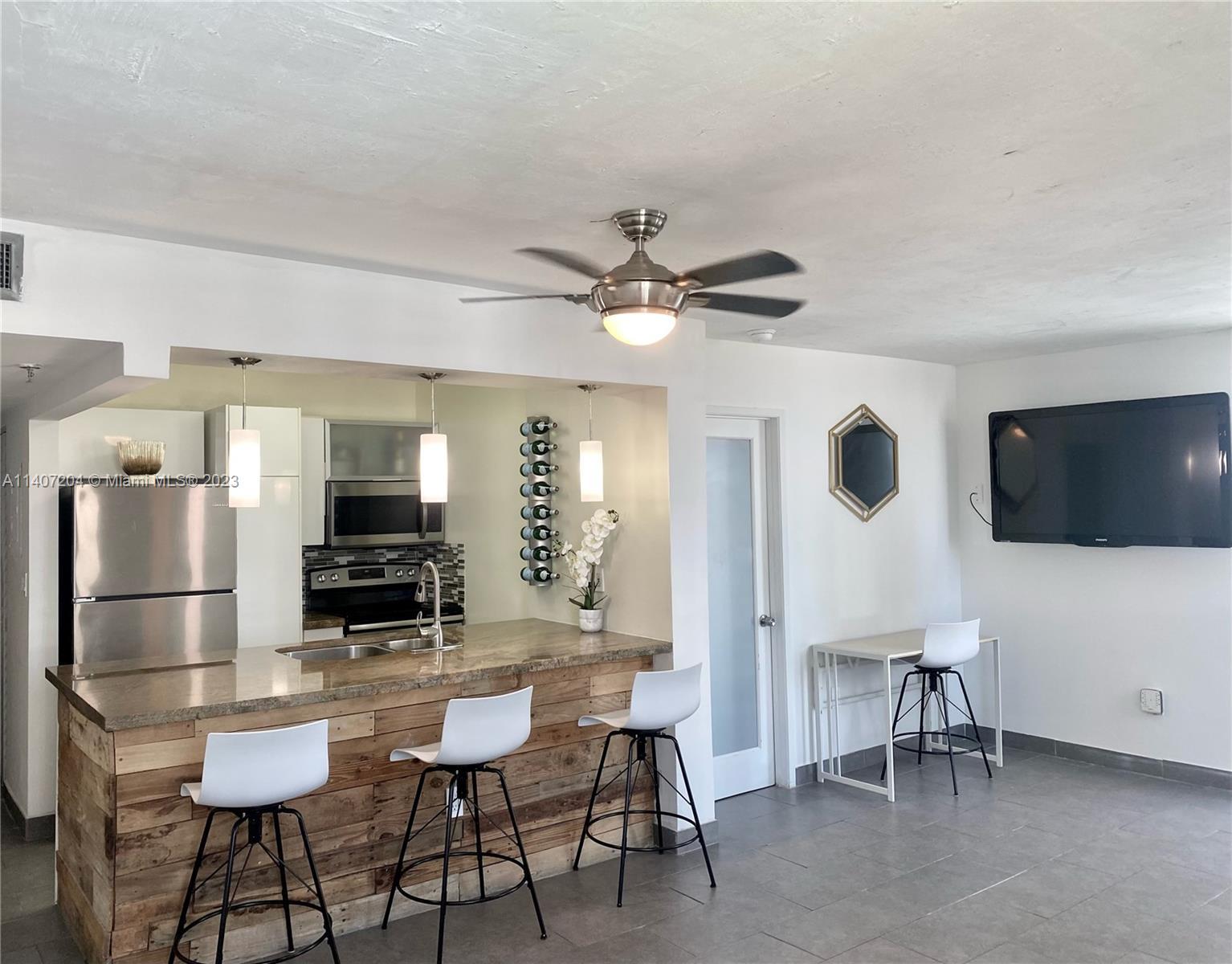 850 N Miami Ave # 1709, Miami FL 33136 photo 5