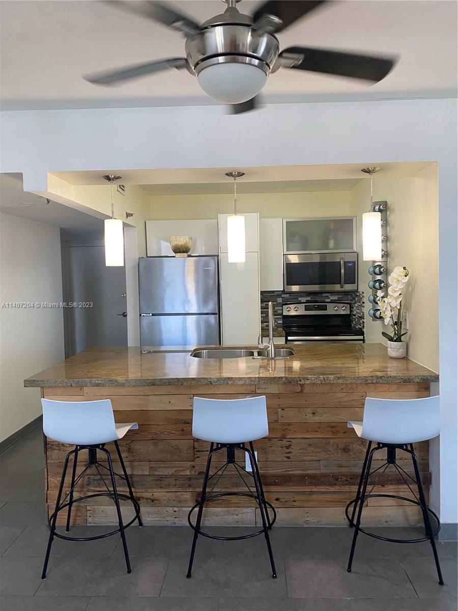 850 N Miami Ave # 1709, Miami FL 33136 photo 4