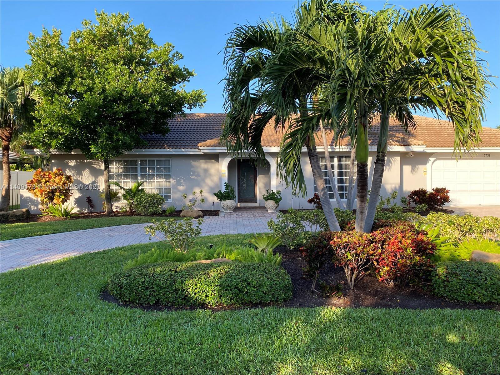 3731 NE 29th Ave, Lighthouse Point FL 33064