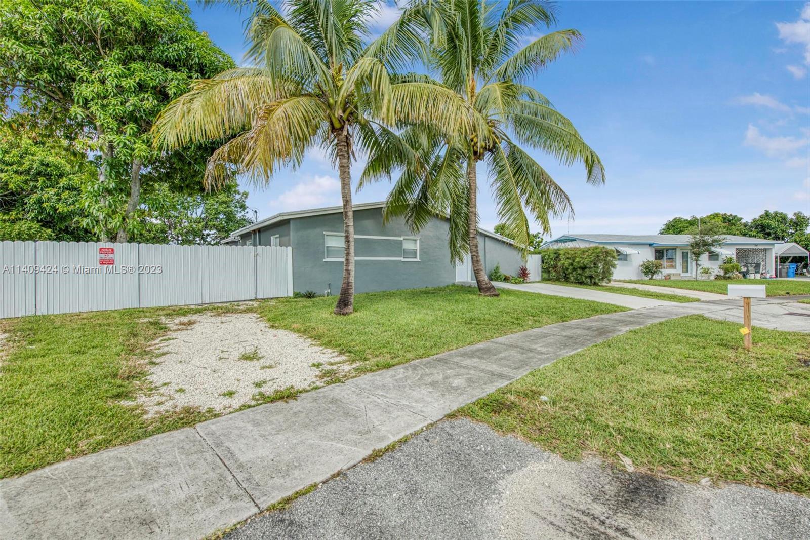 3621 SW 35th St # 0, West Park FL 33023 photo 4