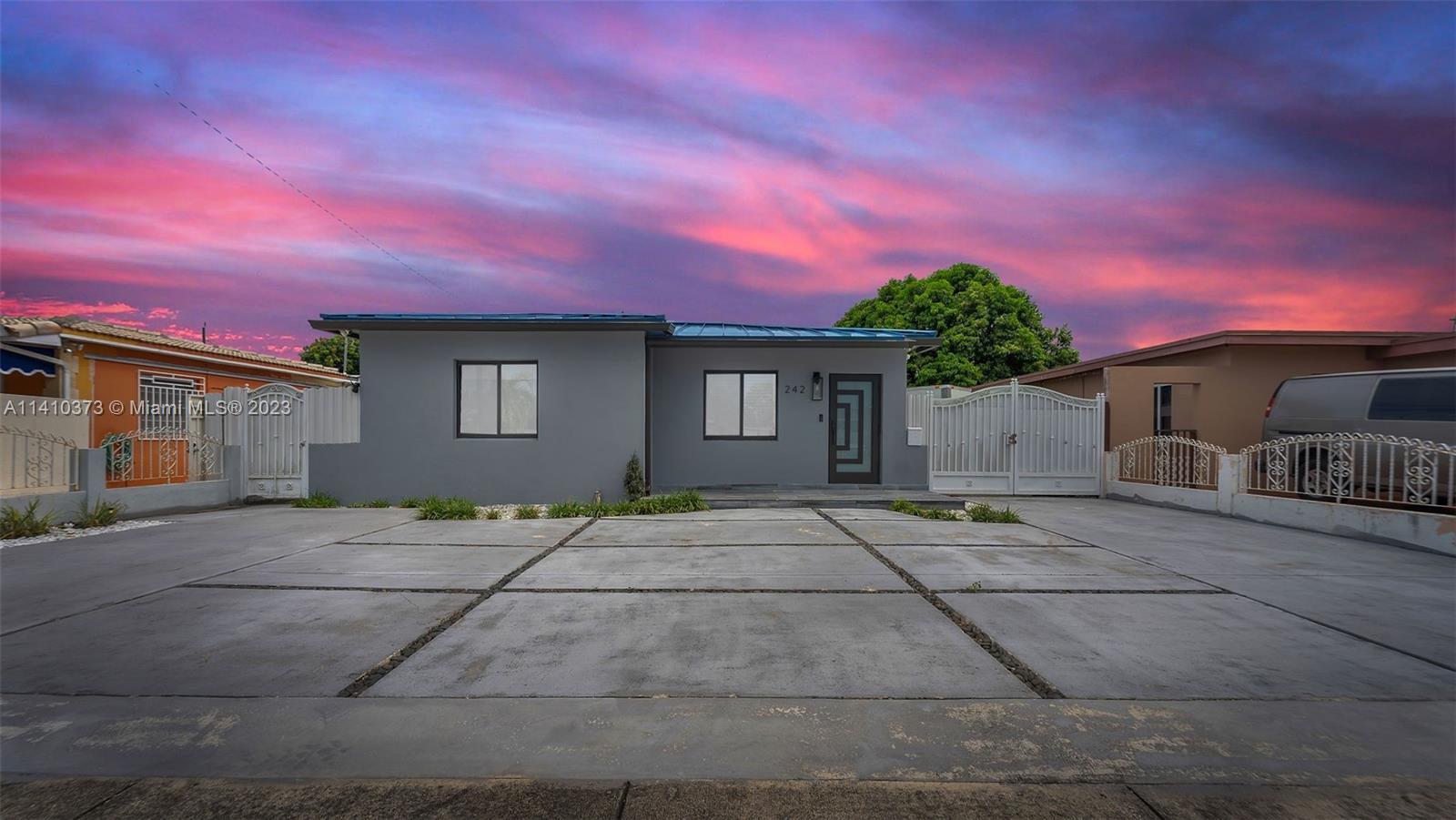 242 E 16th St, Hialeah FL 33010