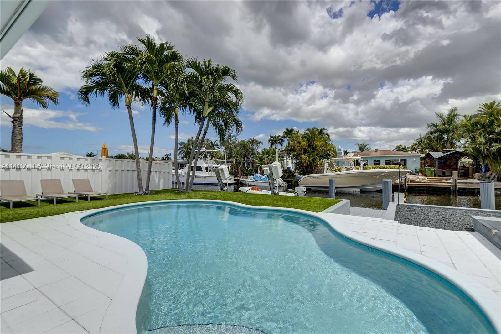 1300 Mango Isle, Fort Lauderdale FL 33315