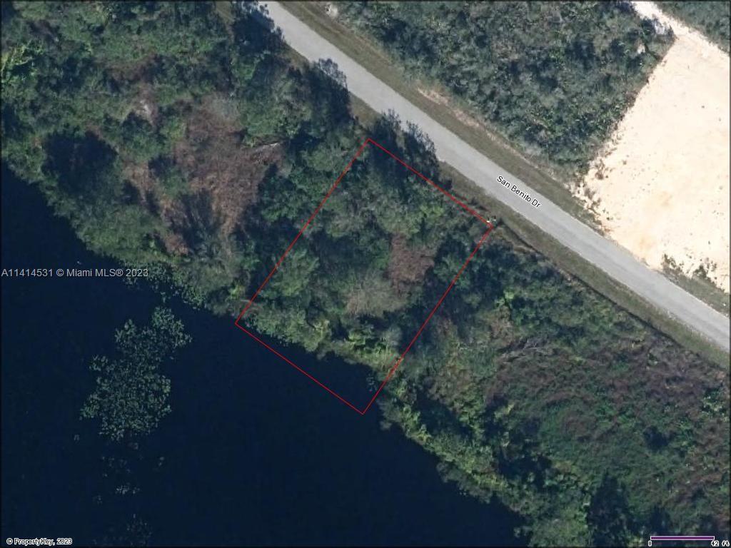 7028 San Benito Dr, Sebring FL 33872 photo 2
