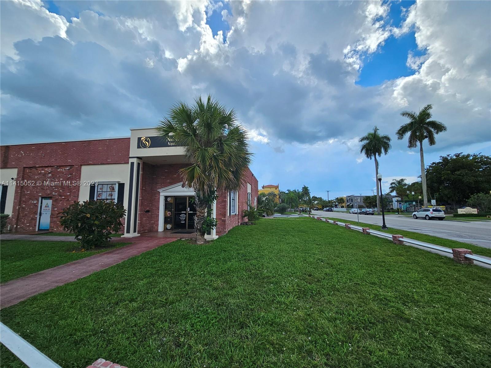 111 S 17th Ave, Hollywood FL 33020 photo 3