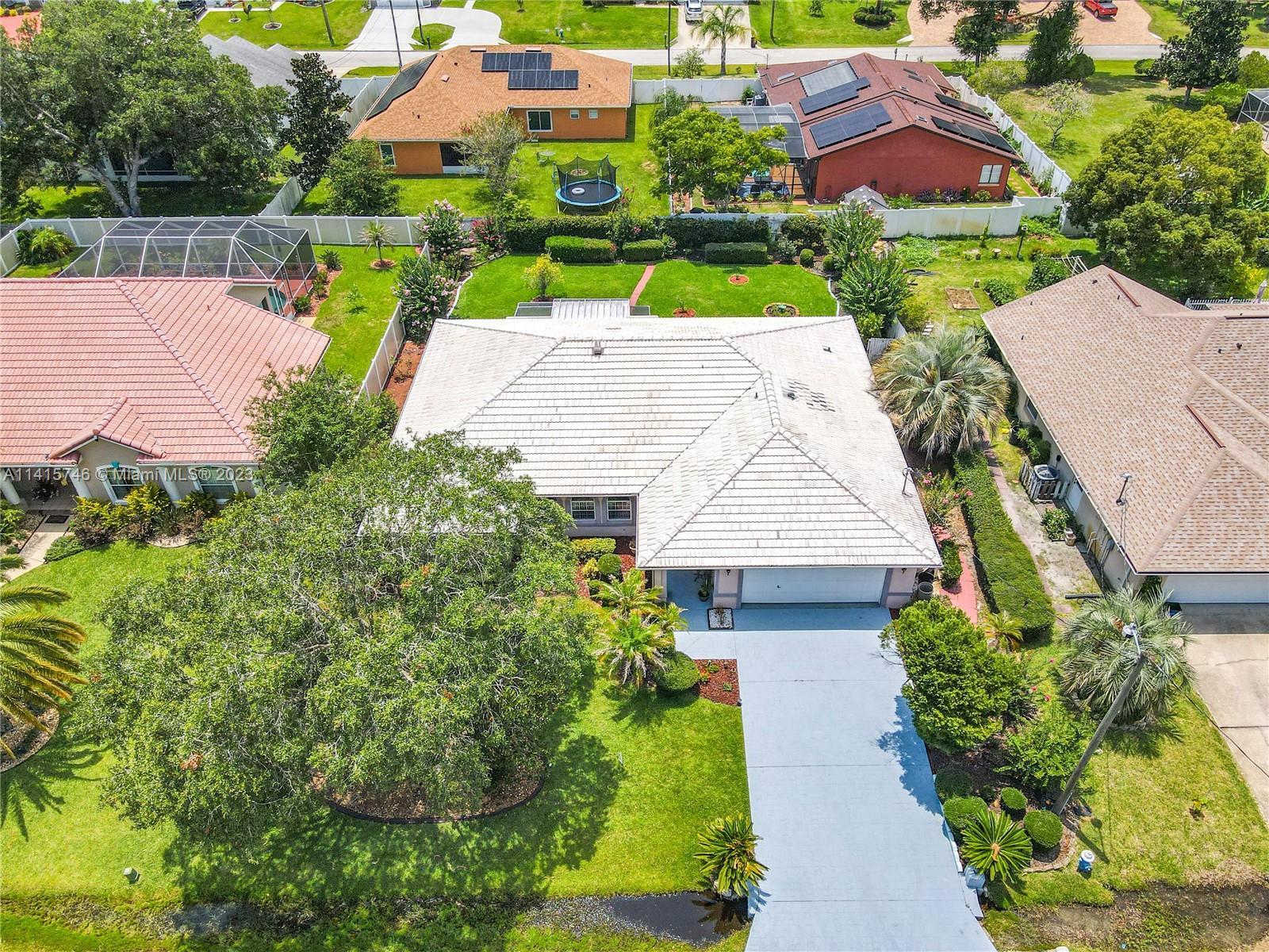 27 WOODFAIR LN, Palm Coast FL 32164 photo 2