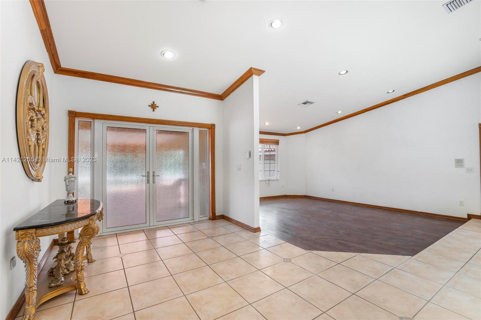8510 SW 4th St, Miami FL 33144 photo 4