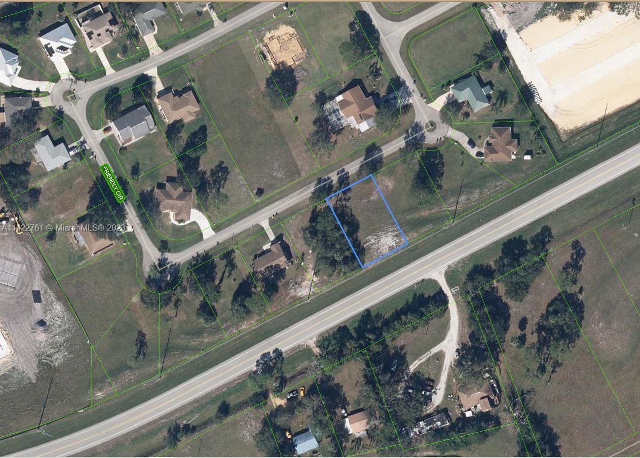 142 Friendly Cir, Sebring FL 33876 photo 2