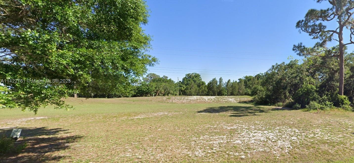 142 Friendly Cir, Sebring FL 33876 photo 4