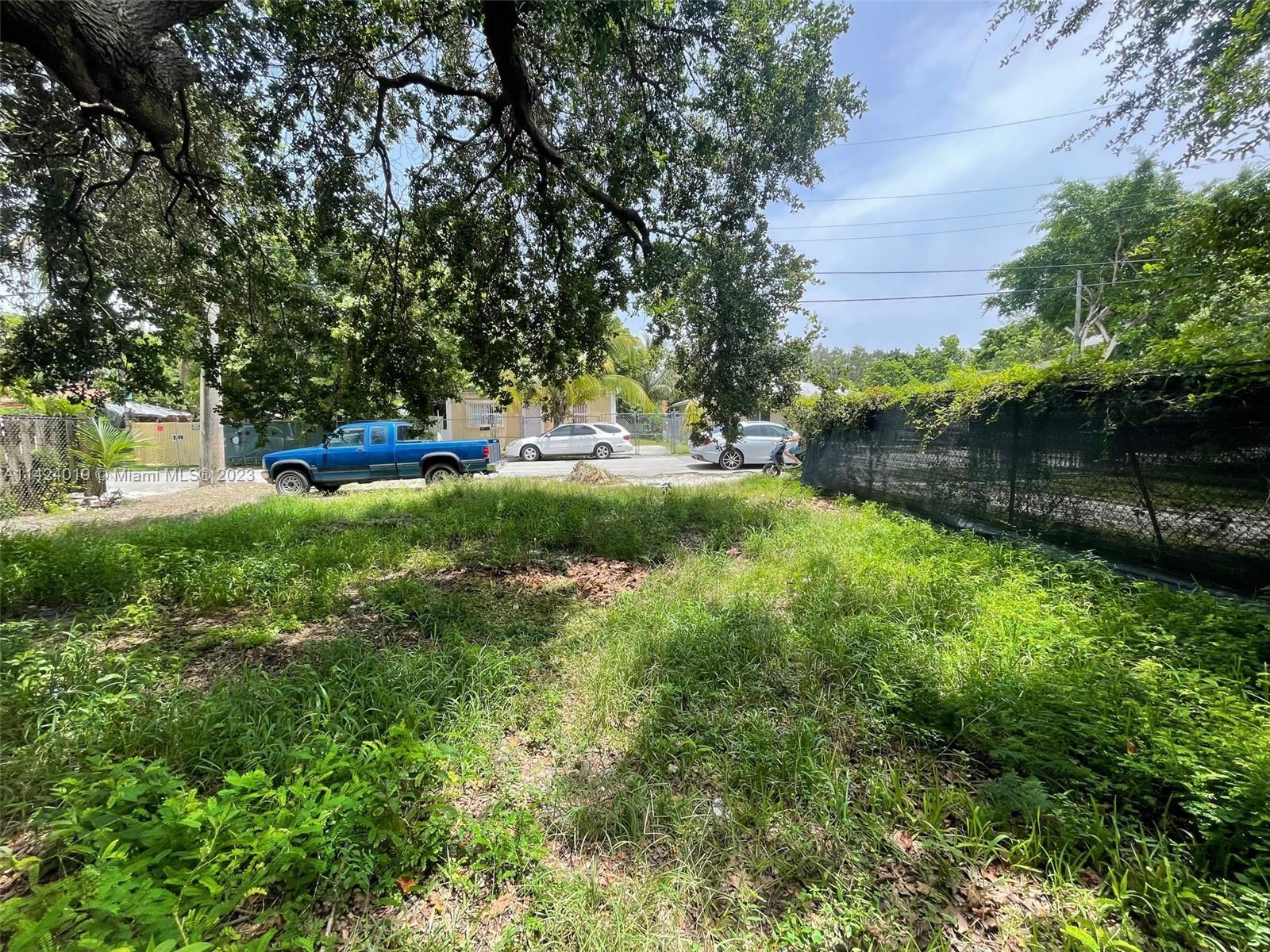 40 NE 59th Ter, Miami FL 33137 photo 2