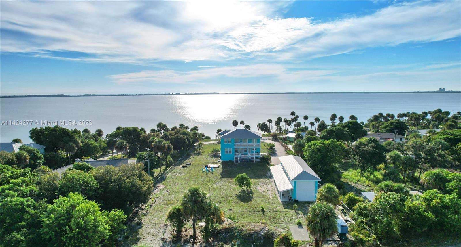 5202 S Indian River Drive S, Fort Pierce FL 34982 photo 3
