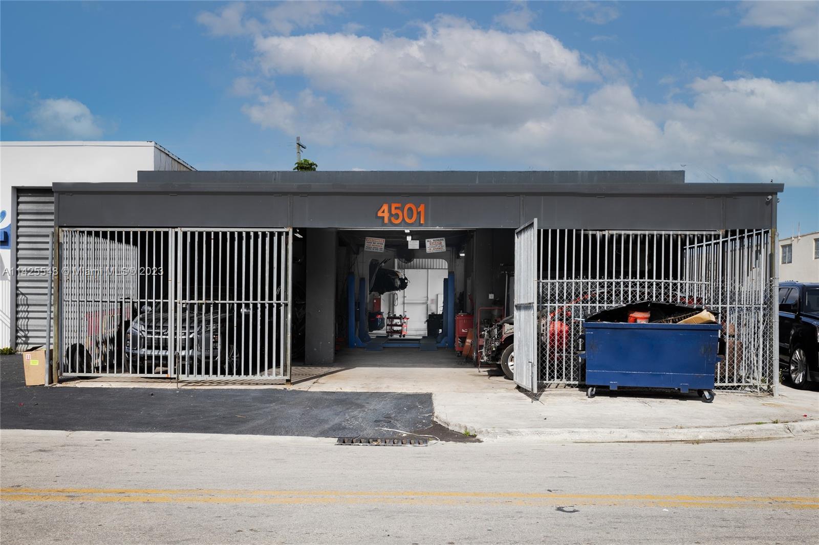 Hialeah, FL 33013 photo 2