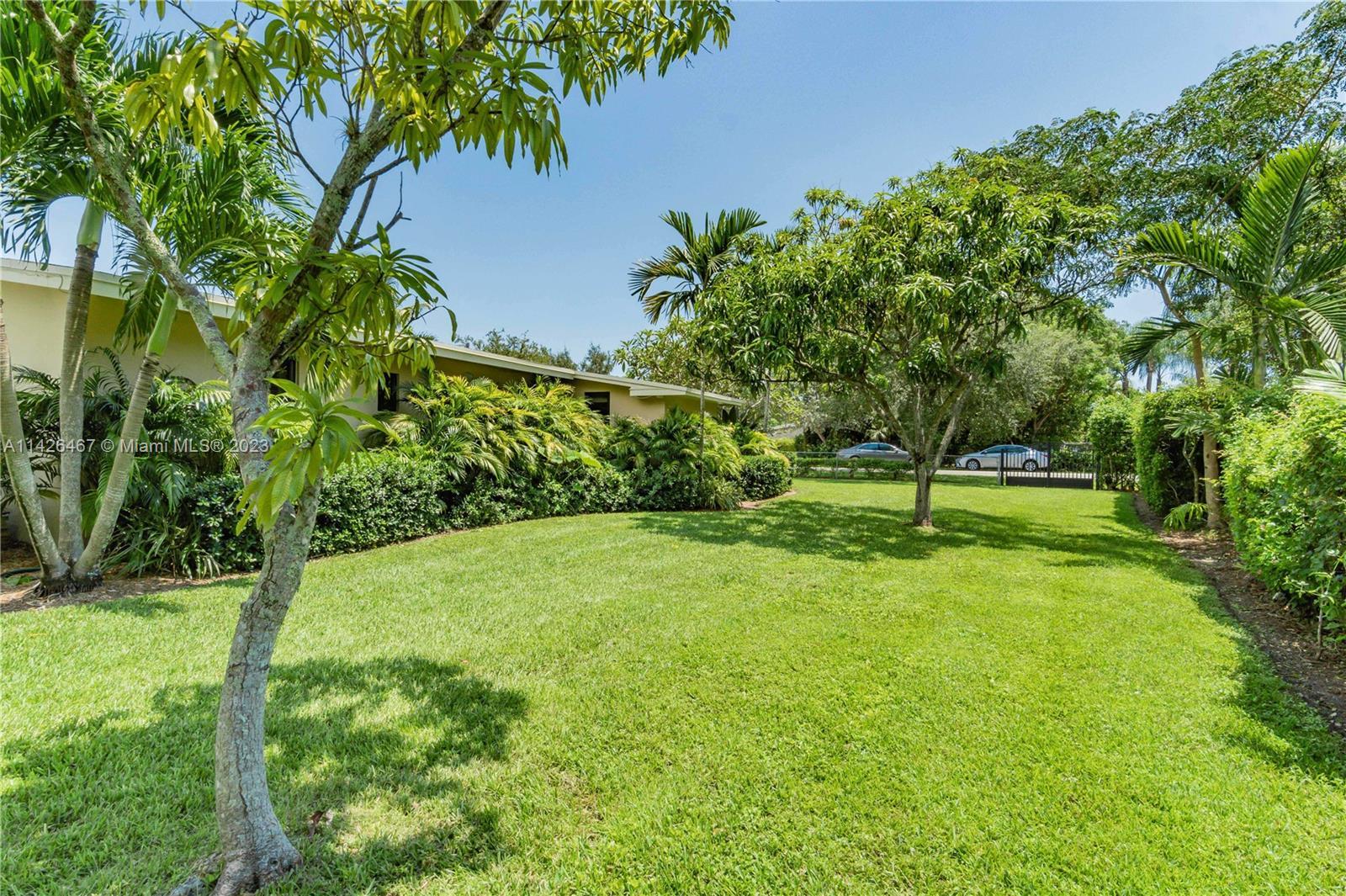8625 SW 147th St, Palmetto Bay FL 33158