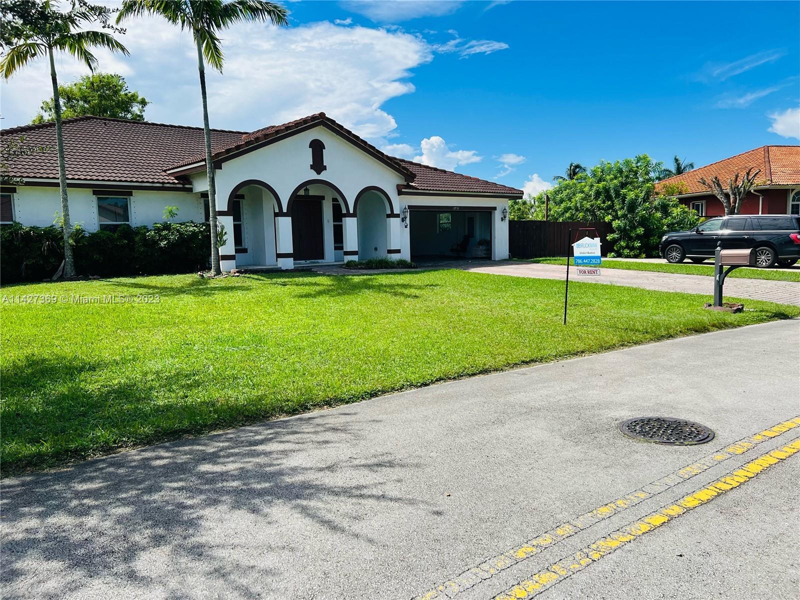 22036 SW 131st Pl # 22036, Miami FL 33170