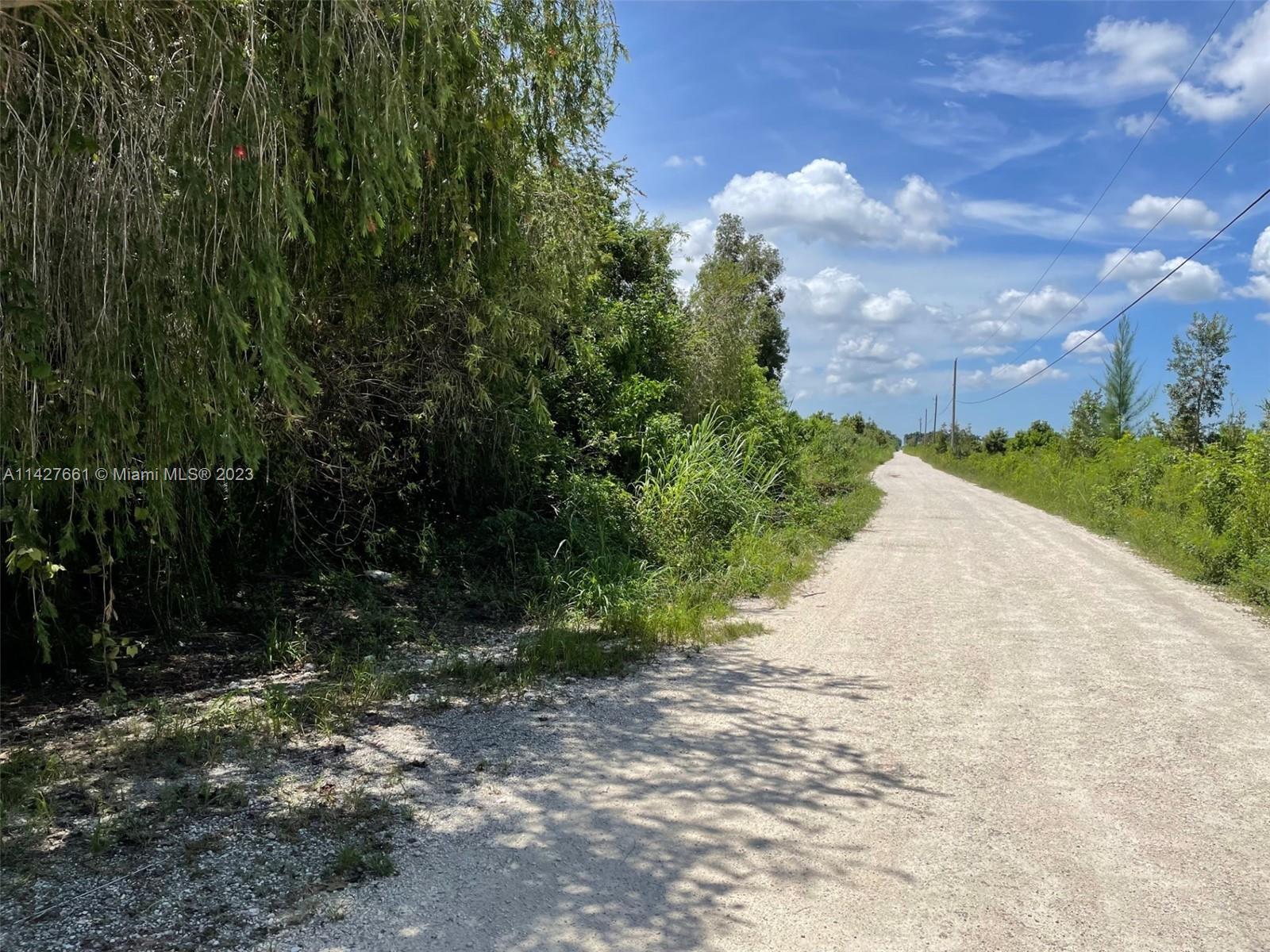 154XX SW 213 Ave, Unincorporated Dade County FL 33187