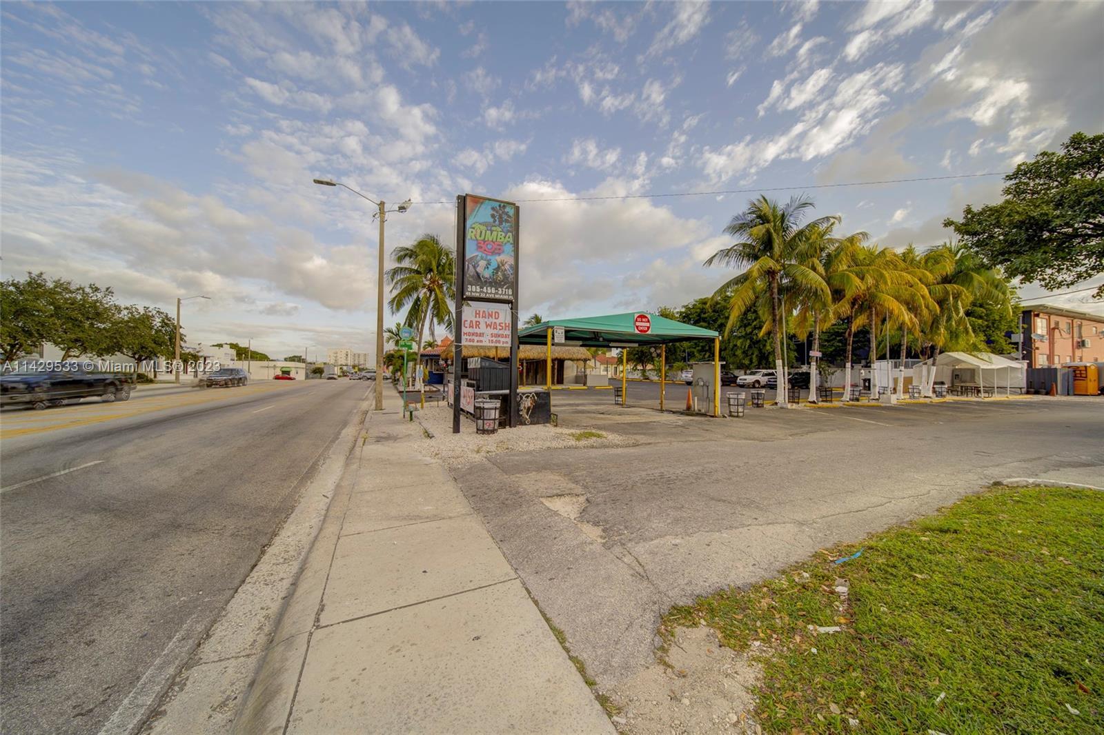 Car Wash For Sale in Miami, Miami FL 33125