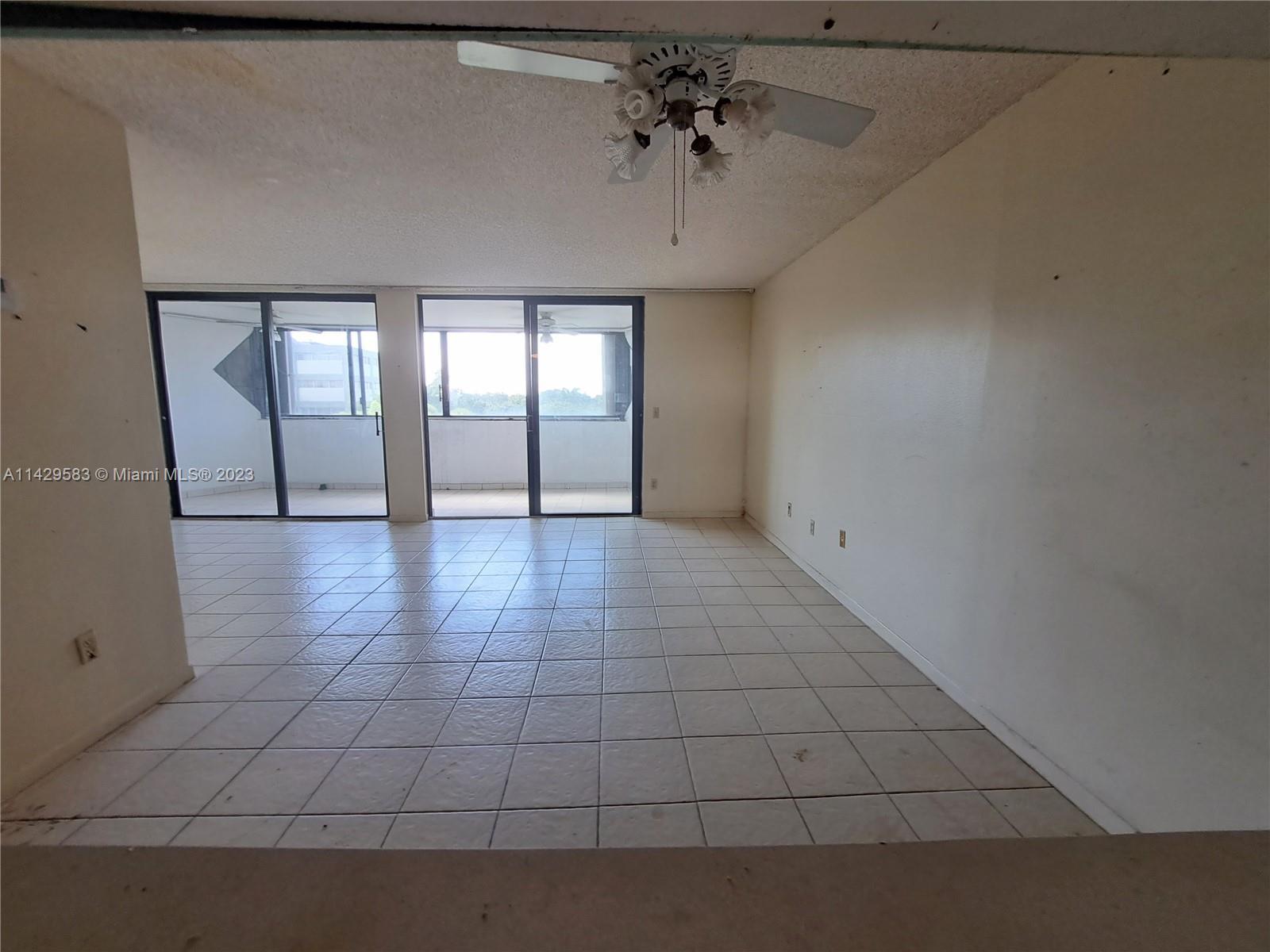 2950 SW 3rd Ave # 5B, Miami FL 33129 photo 4