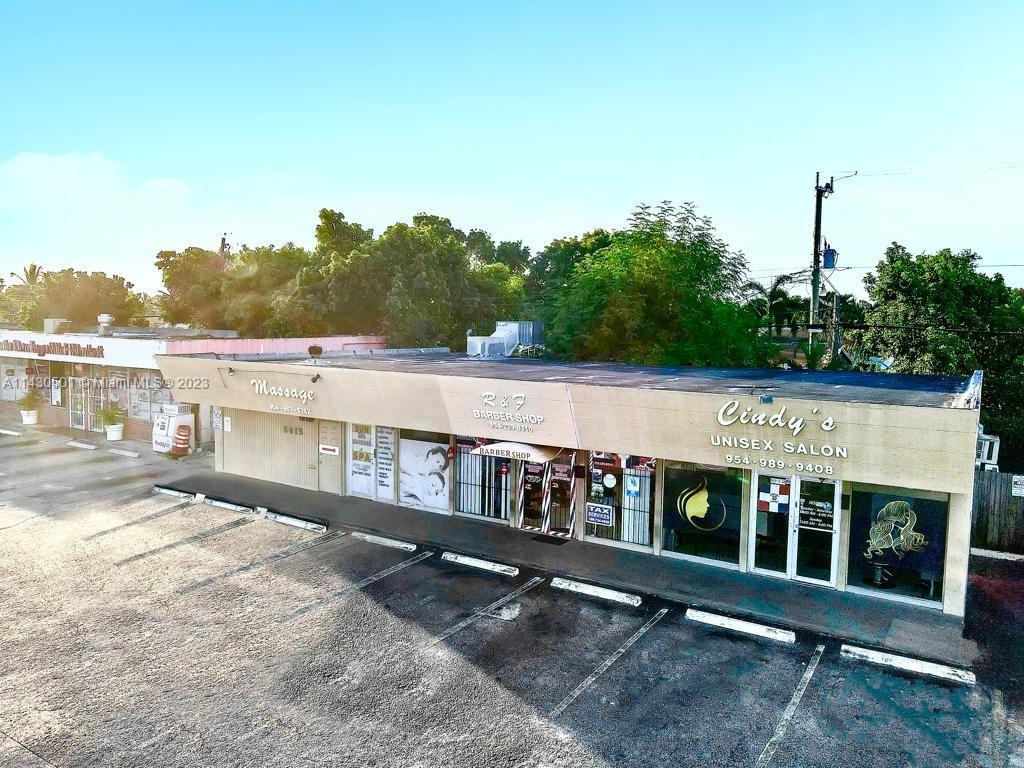 6411-6415 Pembroke Rd, Hollywood FL 33023 photo 3