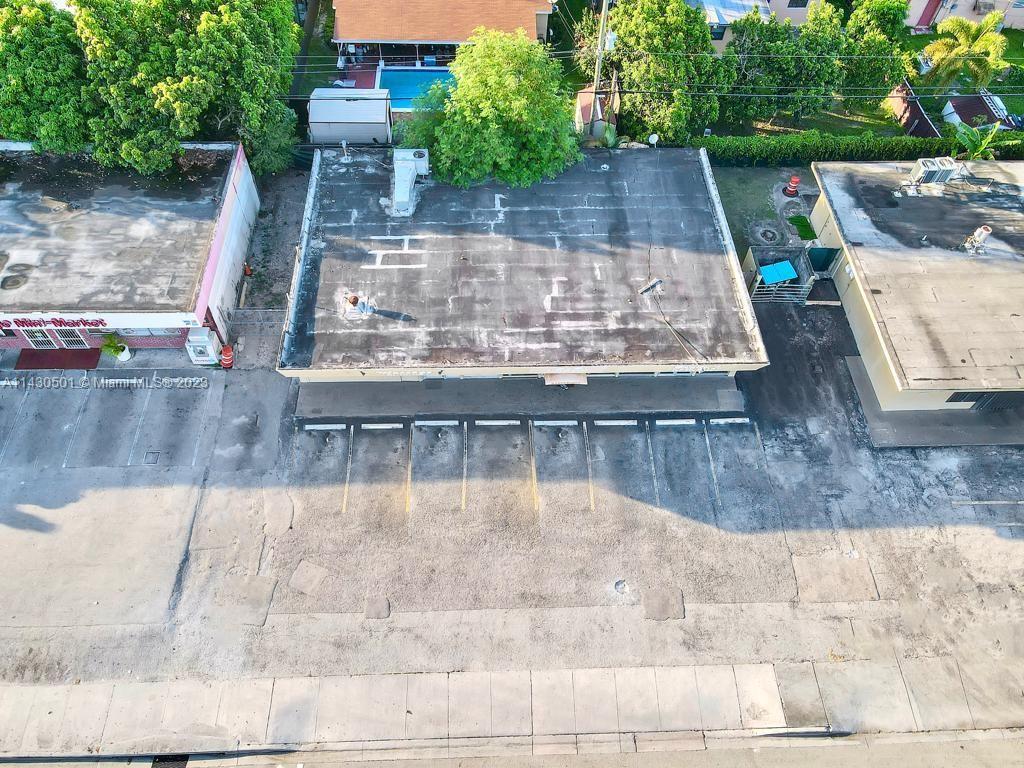 6411-6415 Pembroke Rd, Hollywood FL 33023 photo 5