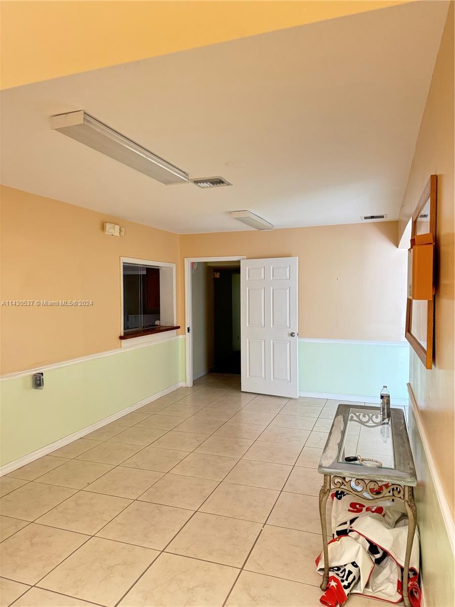706 N 7th St, Fort Pierce FL 34950 photo 3