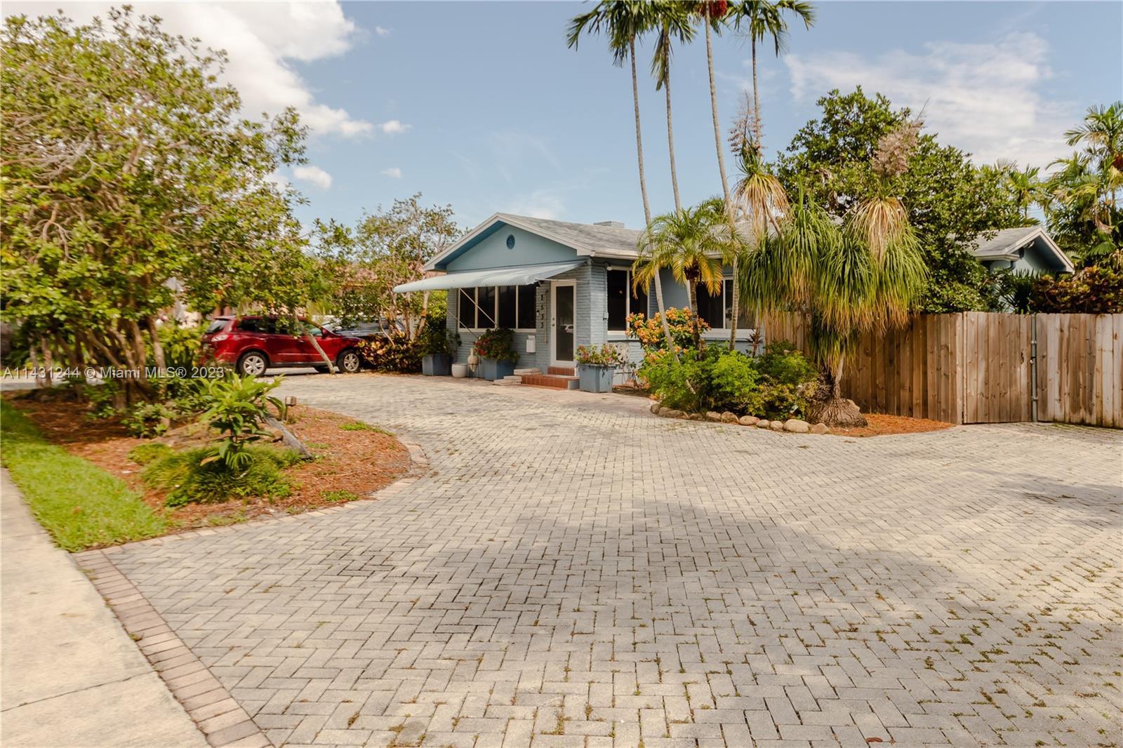 2533 Fillmore St, Hollywood FL 33020 photo 5