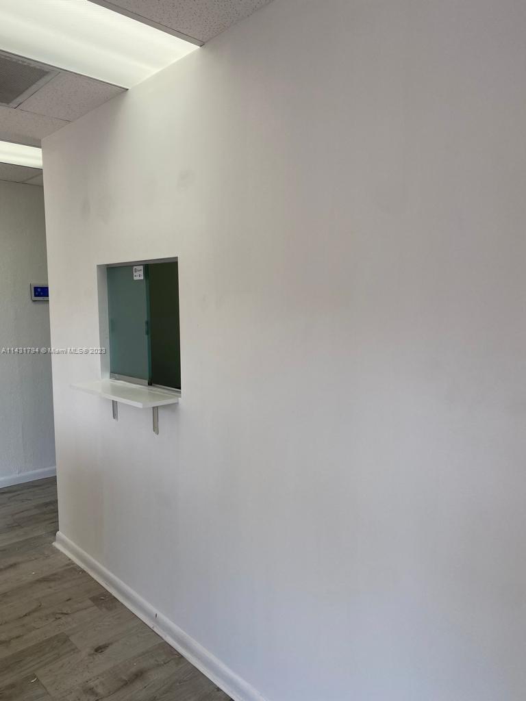 1710 NW 7th St, Miami FL 33125