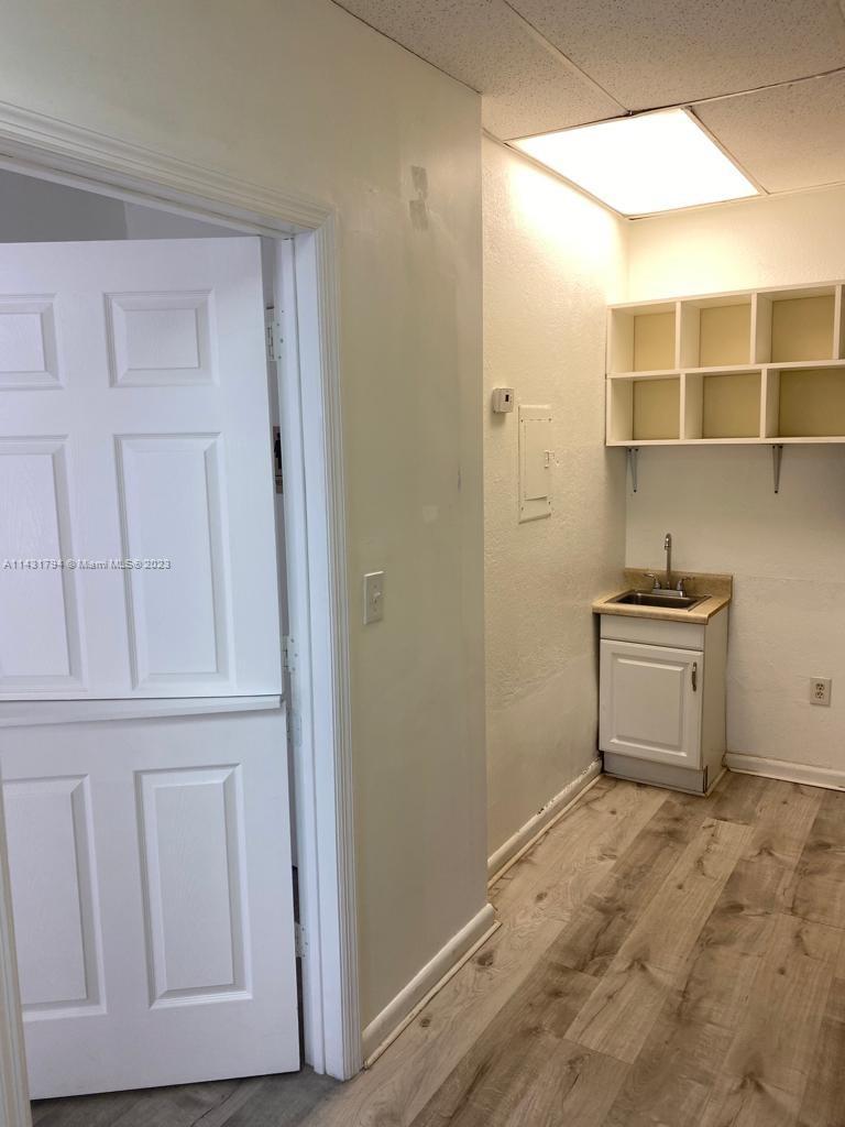 1710 NW 7th St, Miami FL 33125 photo 5