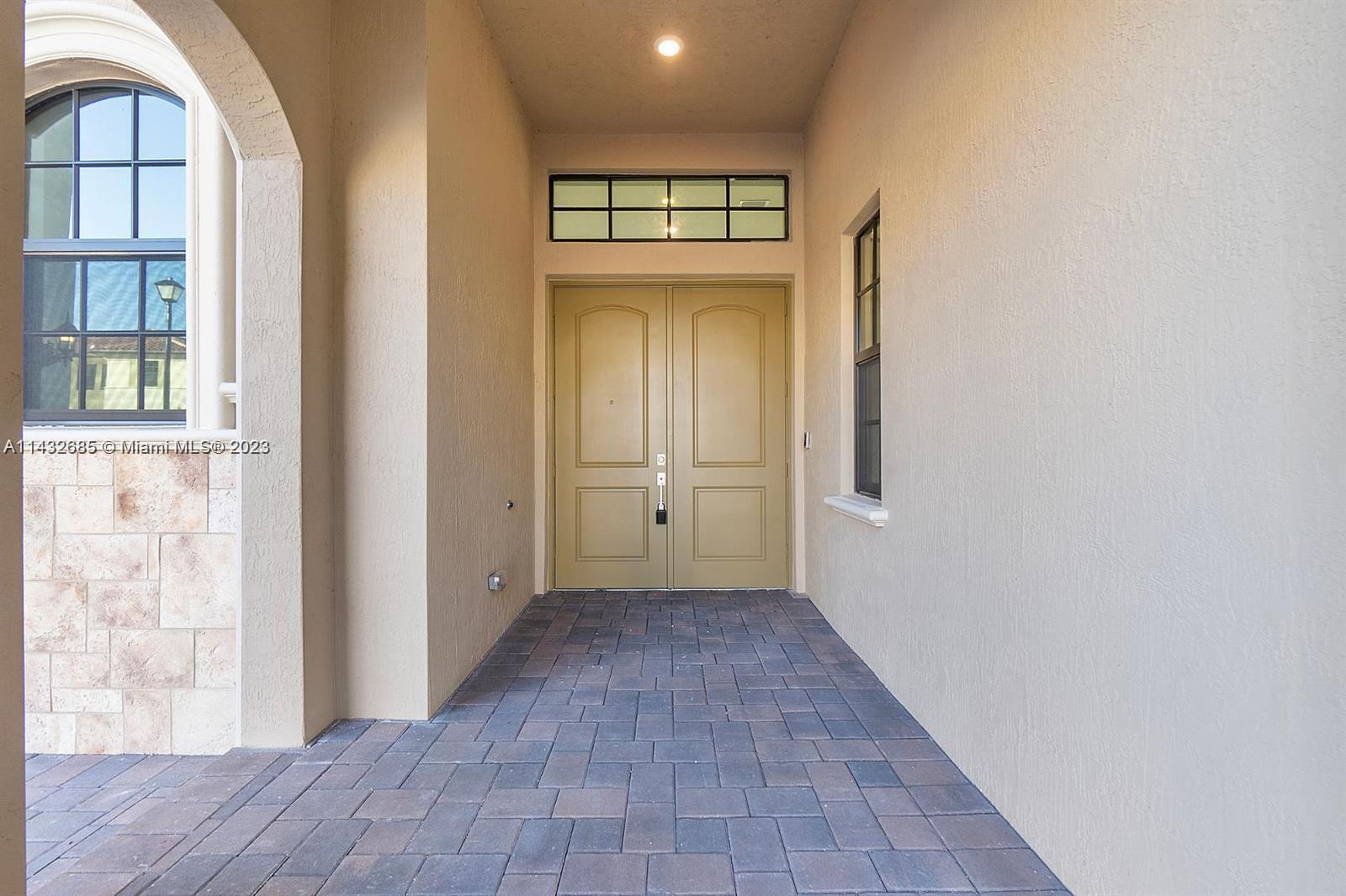 9065 W Parkland Bay, Parkland FL 33076 photo 4