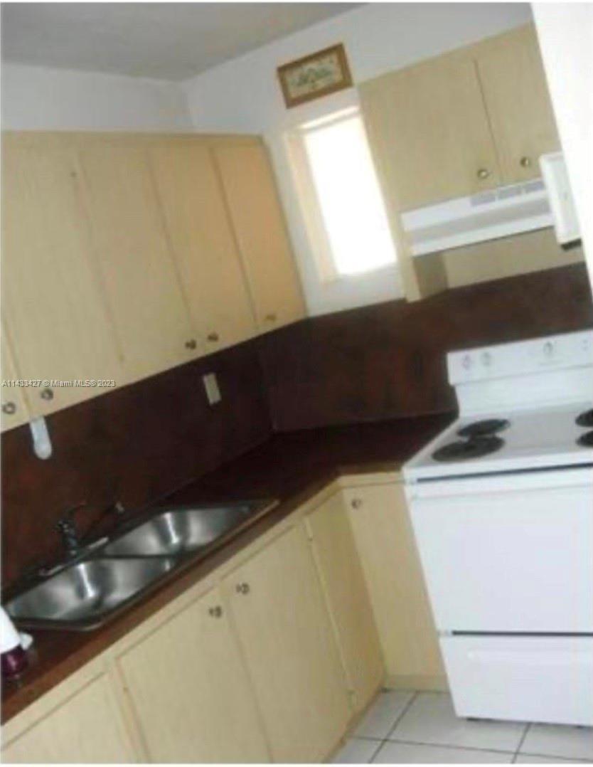 1525 NW 19th Ter # 24, Miami FL 33125 photo 4