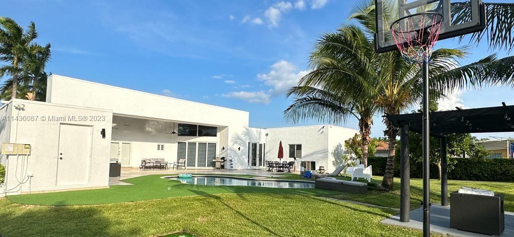 290 NW 125th Ave, Miami FL 33182 photo 4