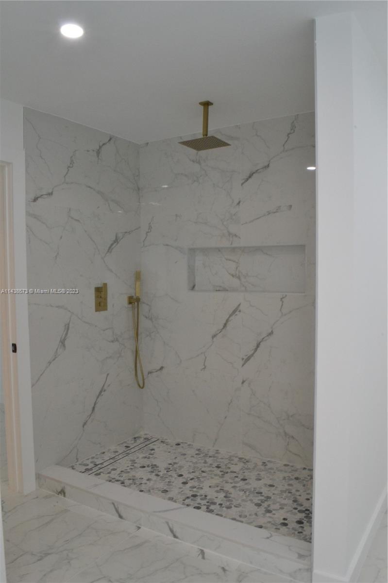 Pembroke Pines, FL 33028 photo 4