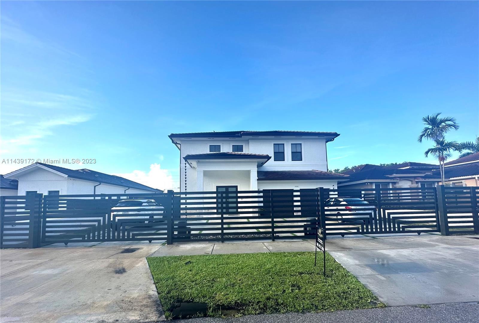 14846 SW 39th Ter, Miami FL 33185