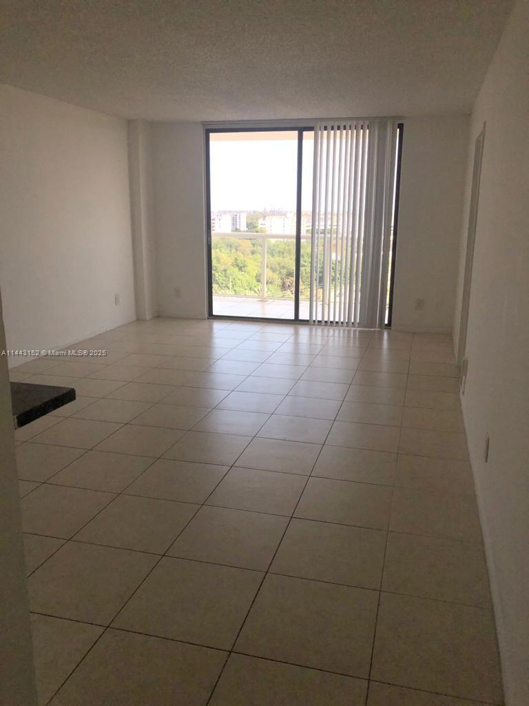 13499 Biscayne Blvd # 1513, North Miami FL 33181 photo 5