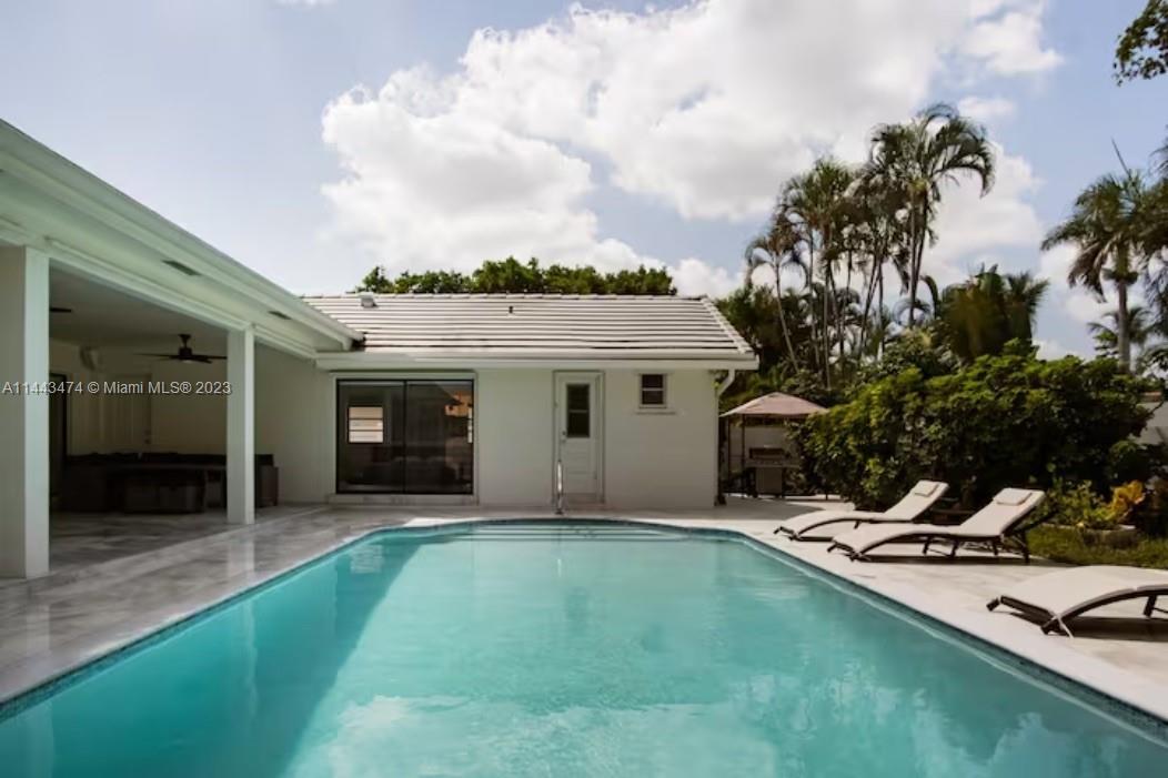 3440 N Park Rd, Hollywood FL 33021 photo 2