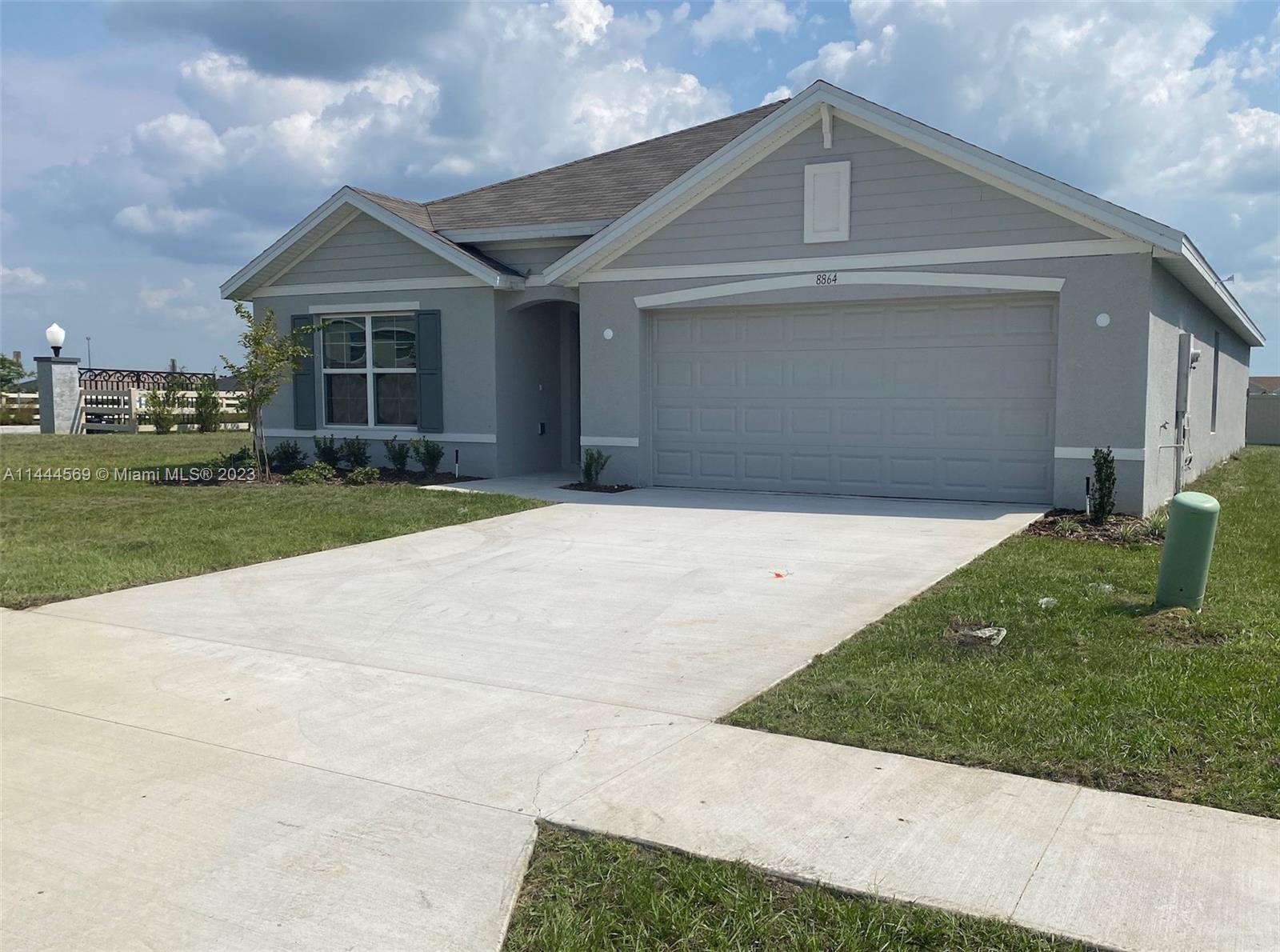 8864 SW 49th CIRCLE, Ocala FL 33476 photo 2