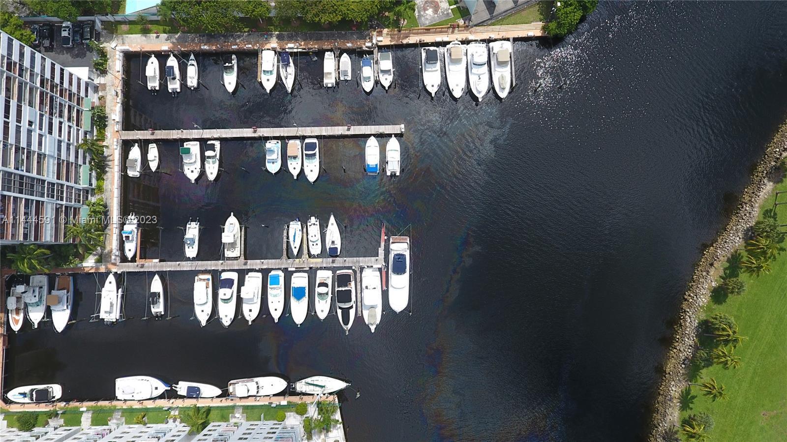 1700 NW N River Dr, Miami FL 33125