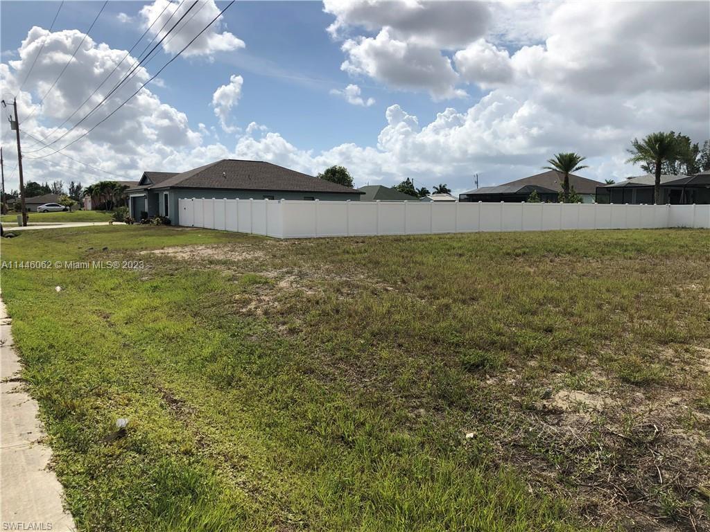 1407 Trafalgar, Cape Coral FL 33991 photo 3