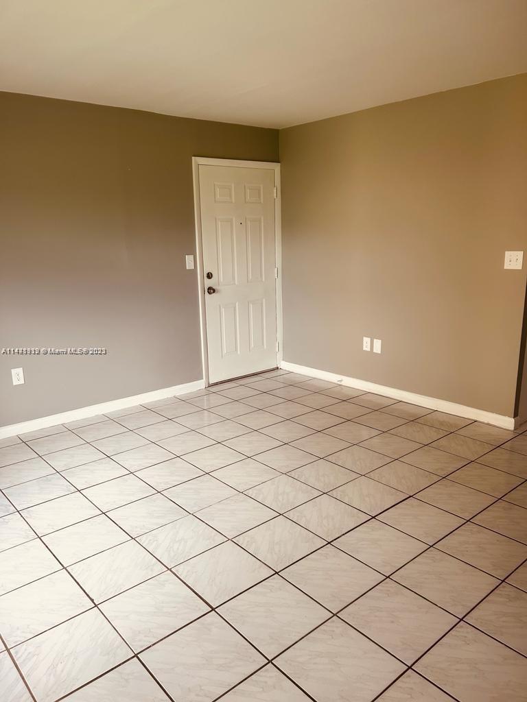Cutler Bay, FL 33190 photo 4
