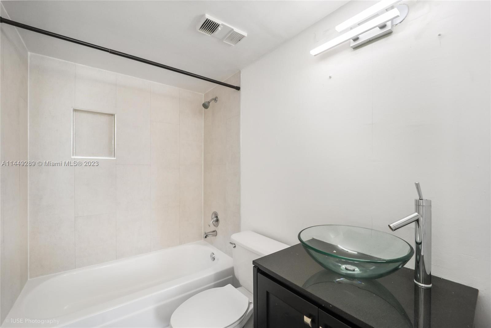 850 N Miami Ave # 1204, Miami FL 33136 photo 3
