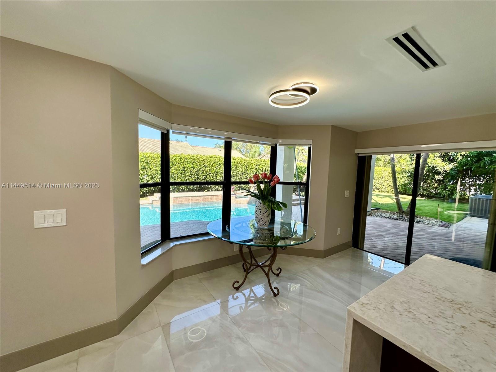 19441 NW 5th St, Pembroke Pines FL 33029 photo 3