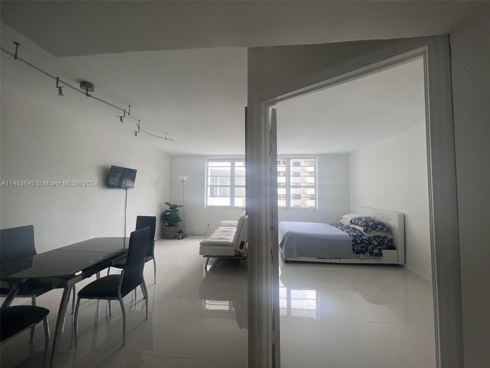 100 Lincoln Rd # 501, Miami Beach FL 33139 photo 4