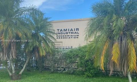 14025 SW 142nd Ave, Miami FL 33186 photo 2