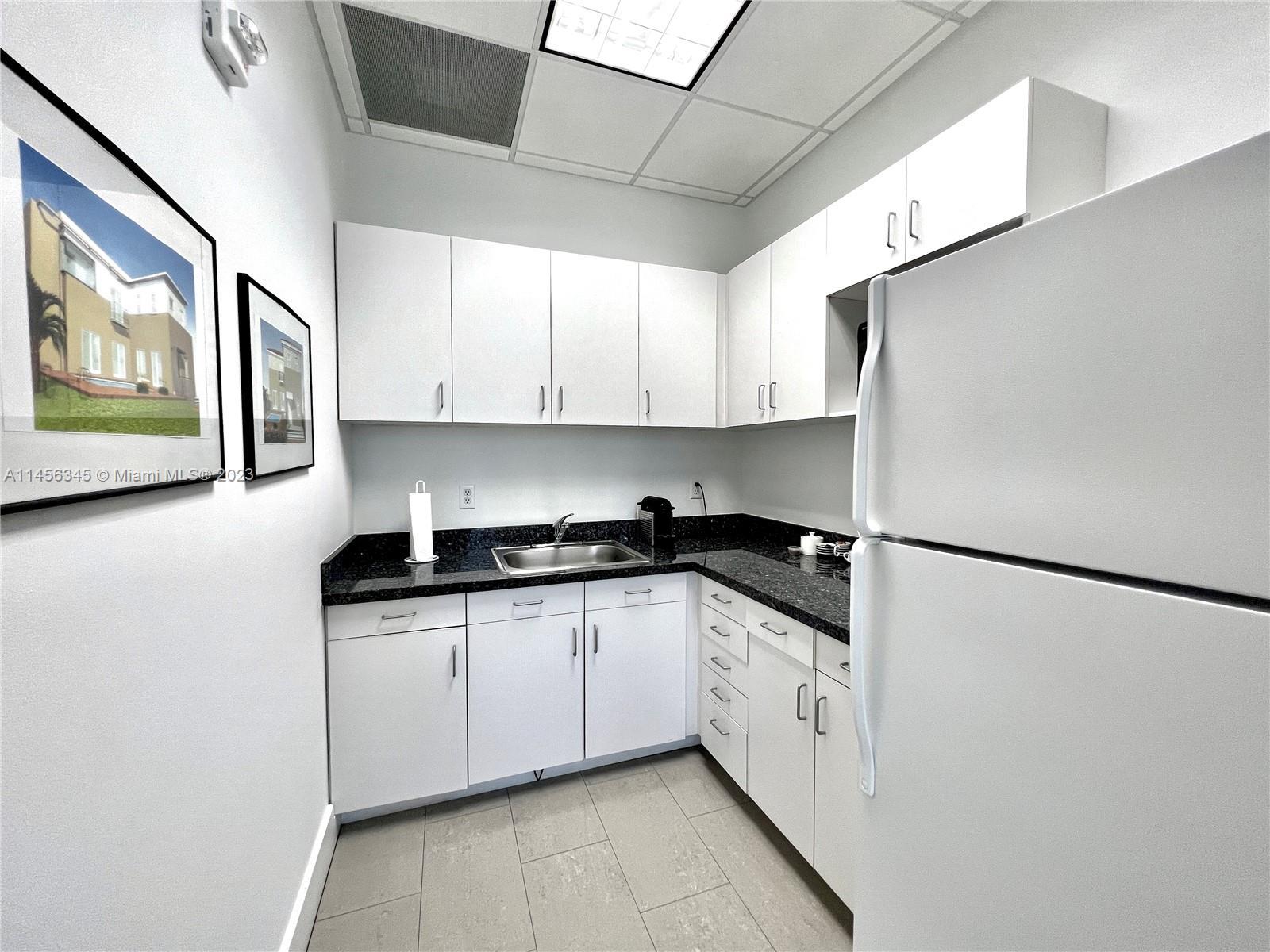 1430 S Dixie Hwy 322 Hwy, Coral Gables FL 33146 photo 4