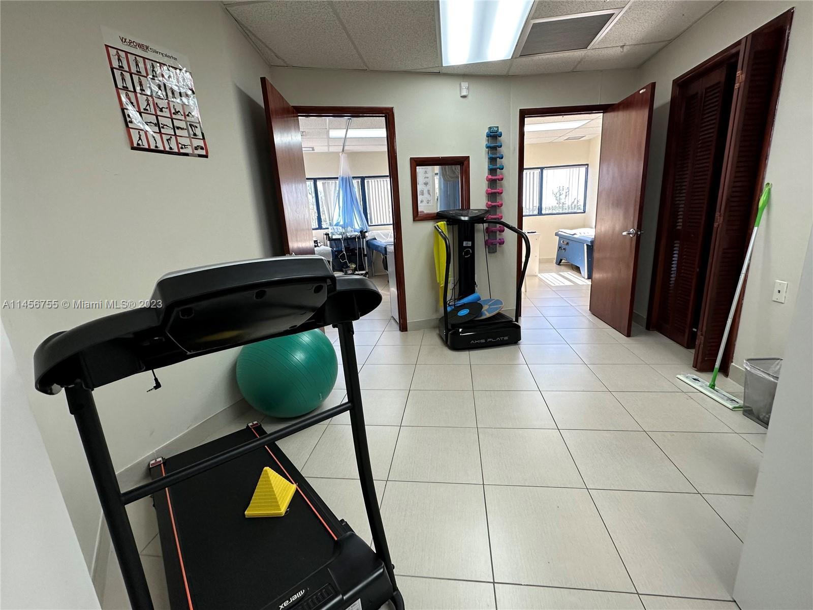 9600 NW 25th St # 5B, Doral FL 33172 photo 2