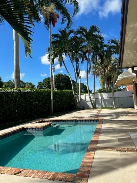 6242 Sweet Maple Ln, Boca Raton FL 33433