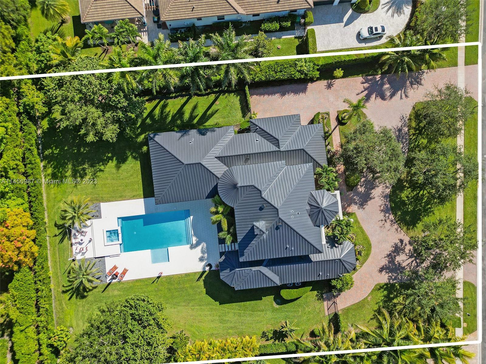 14321 Jockey Cir N, Davie FL 33330 photo 2